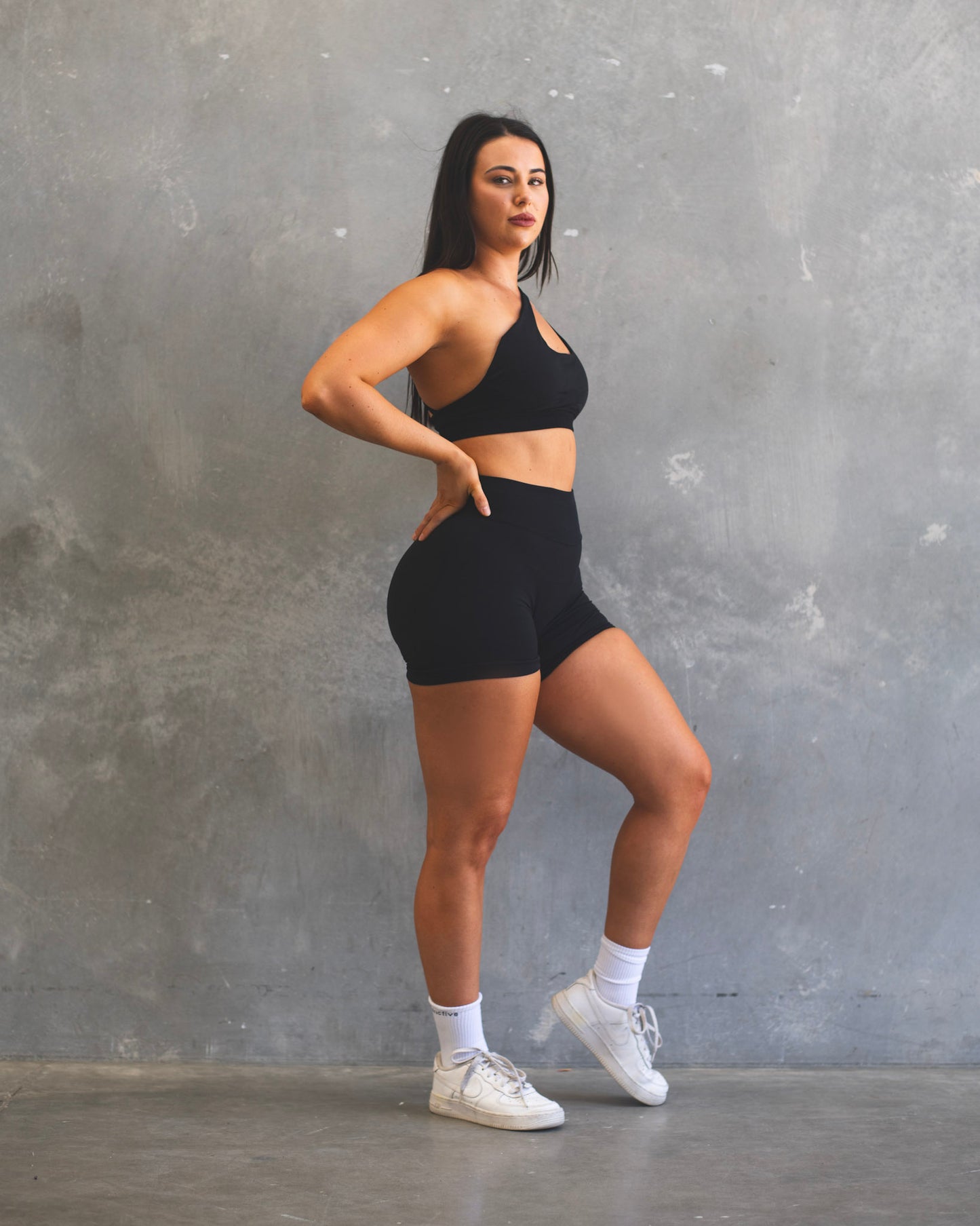 Sculpt Cross Body Bra